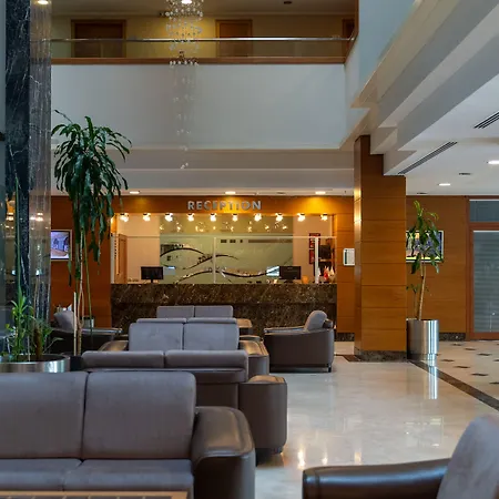 Plaza Otel 4*